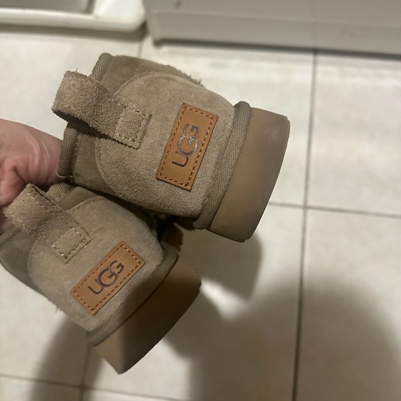 ugg ultra mini antelope - Picture 3 of 6